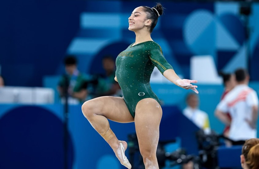 Em João Pessoa, Júlia Soares domina e é campeã no Brasileiro de Ginástica