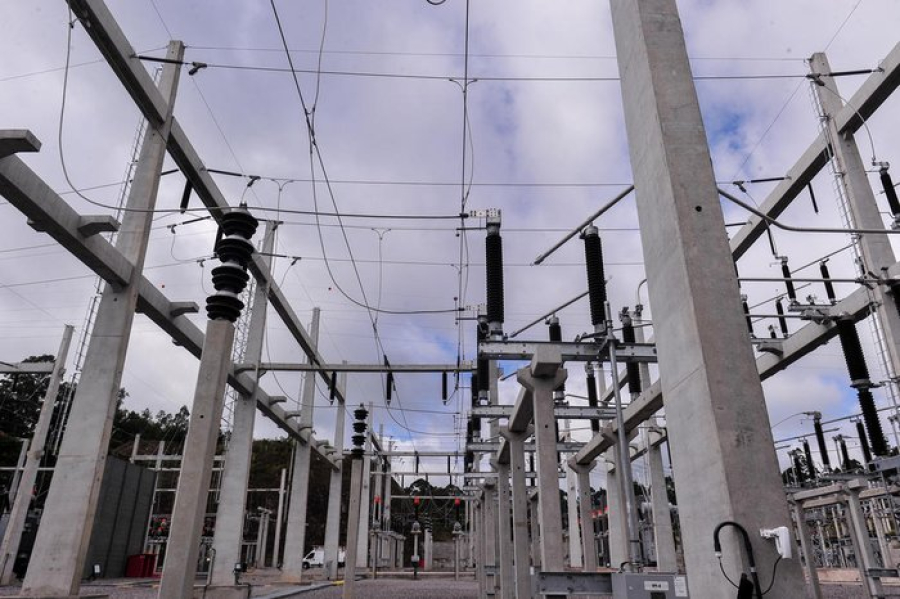 Outubro terá bandeira tarifária mais cara do sistema nas contas de luz