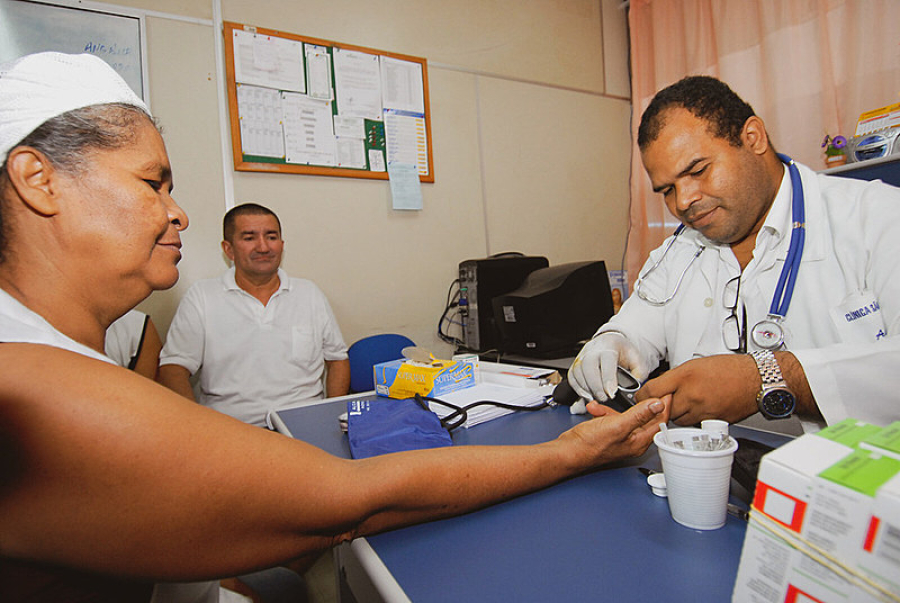 Número de médicos na Paraíba aumenta 153% desde 2010