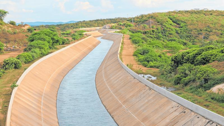 Governo inicia testes no canal Ramal do Apodi, no Sertão da Paraíba